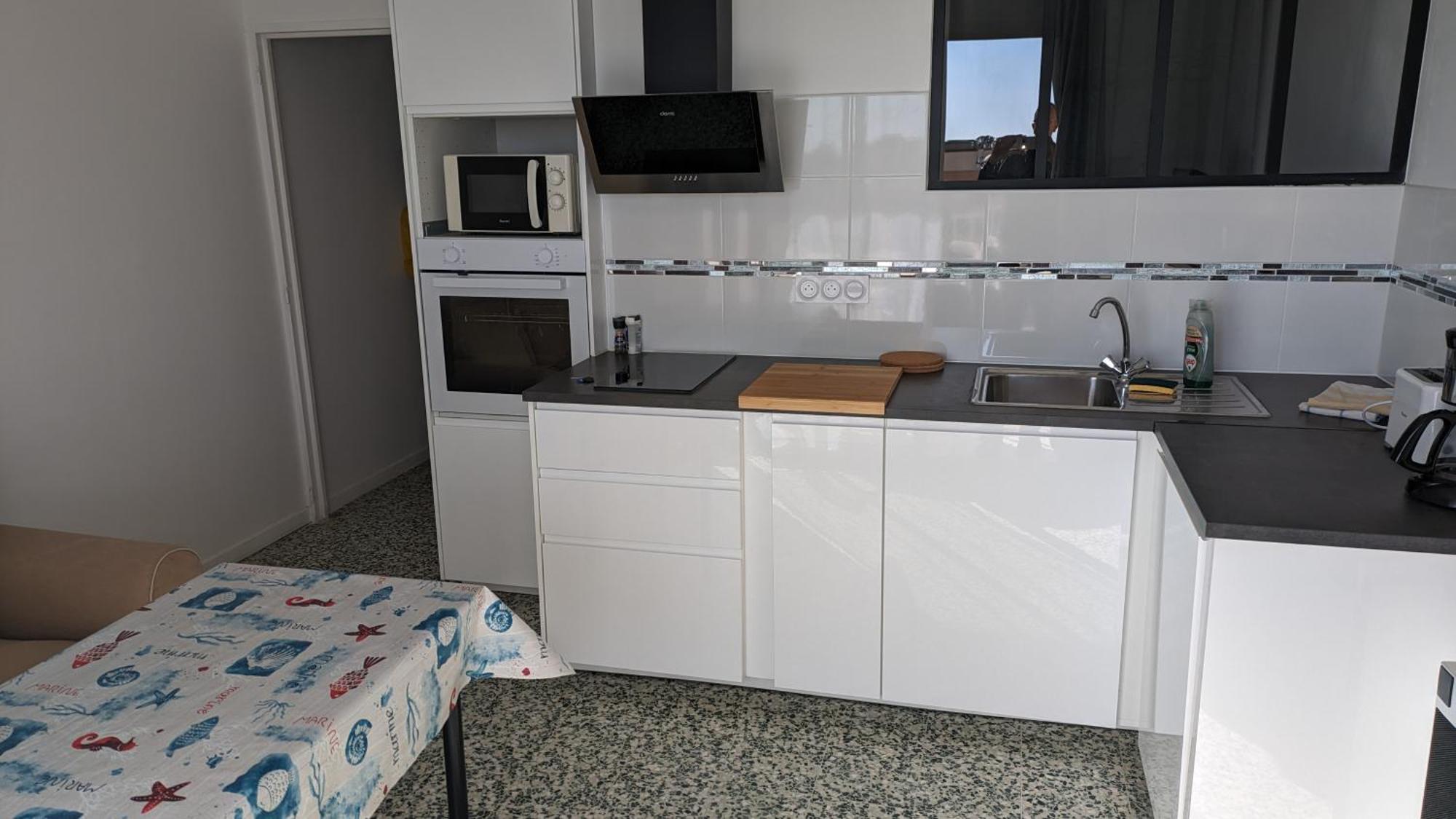 Studio Avec Coin Nuit, 100 M De La Mer Le Lavandou Zewnętrze zdjęcie