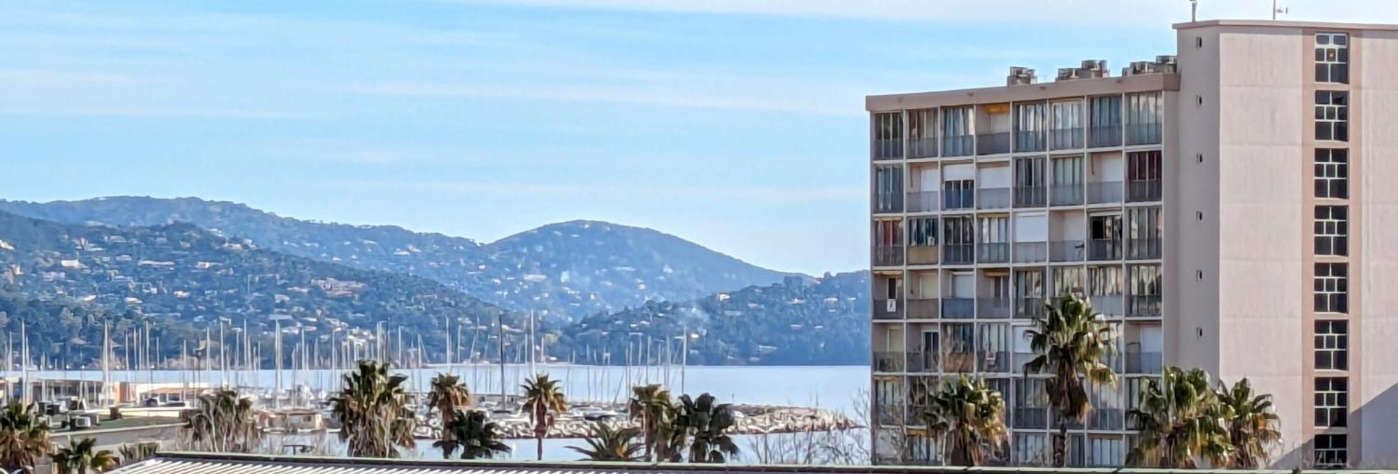 Studio Avec Coin Nuit, 100 M De La Mer Le Lavandou Zewnętrze zdjęcie