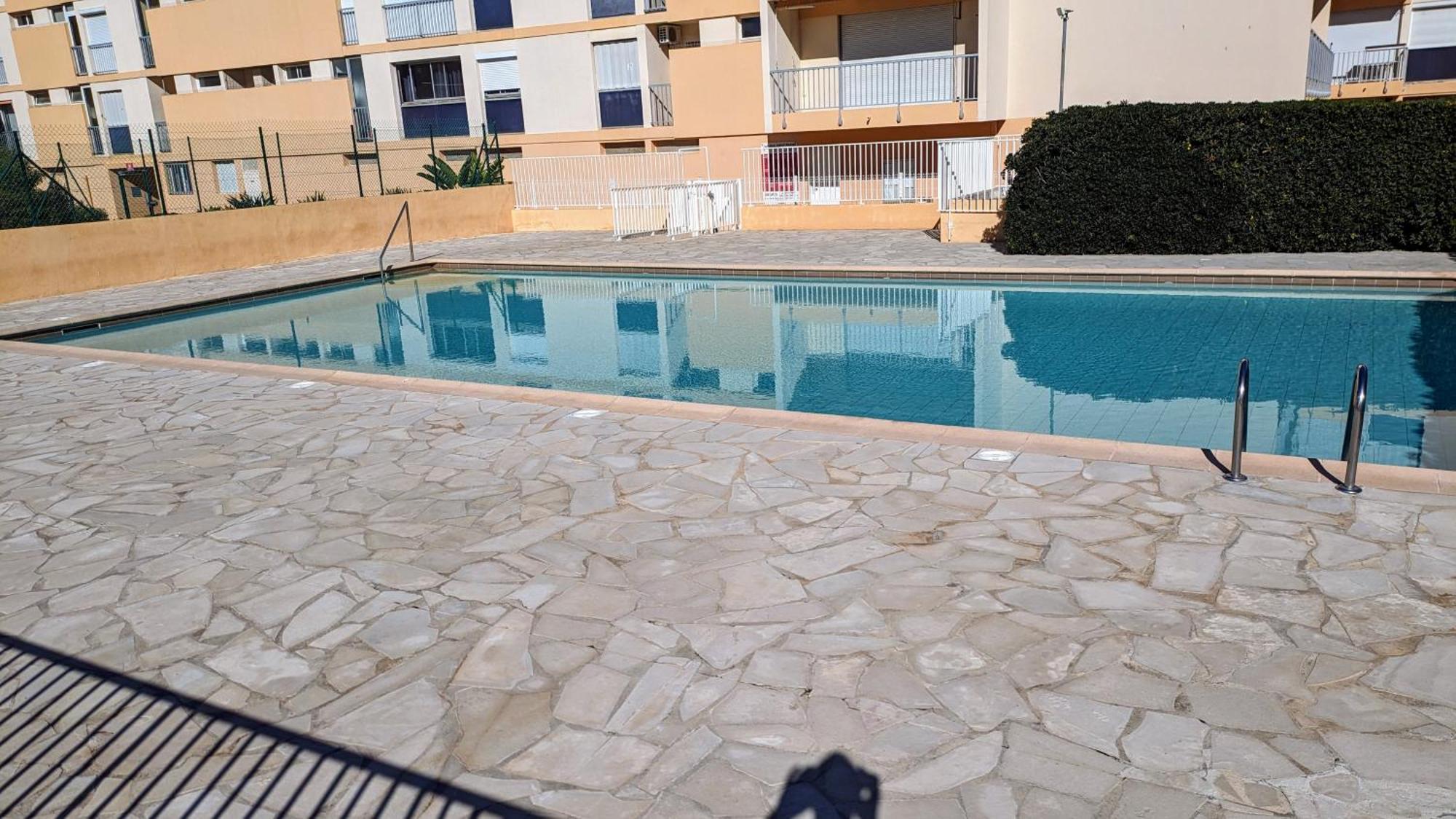 Studio Avec Coin Nuit, 100 M De La Mer Le Lavandou Zewnętrze zdjęcie